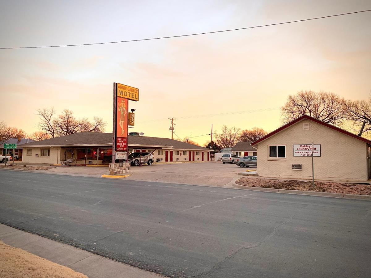 Annie Oakley Motel Oakley Eksteriør bilde